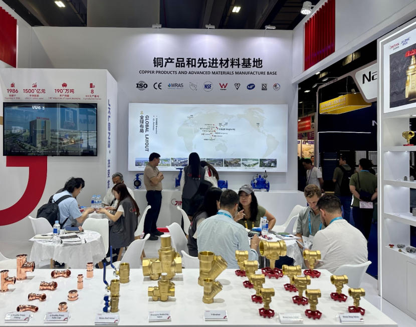 Jintian_Group_and_JKL_Make_a_Great_Showing_at_Canton_Fair_02.jpg